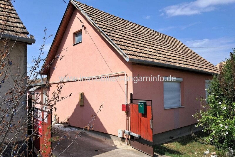 Somogy Vármegye: In Marcali, in der Nähe des Thermalbades, steht ein gut erhaltenes 3-Zimmer-Einfamilienhaus zum Verkauf Somogy Vármegye: In Marcali, in der Nähe des Thermalbades, steht ein gut erhaltenes 3-Zimmer-Einfamilienhaus zum Verkauf