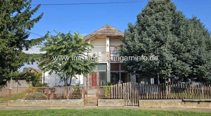 Somogy Vármegye: Doppelhaus in Marcali – beide Einheiten zusammen zu verkaufen Somogy Vármegye: Doppelhaus in Marcali – beide Einheiten zusammen zu verkaufen