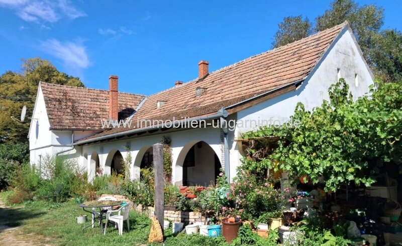 Somogy Vármegye: Zwei Immobilien mit großem Grundstück nahe dem Balaton zu verkaufen Somogy Vármegye: Zwei Immobilien mit großem Grundstück nahe dem Balaton zu verkaufen