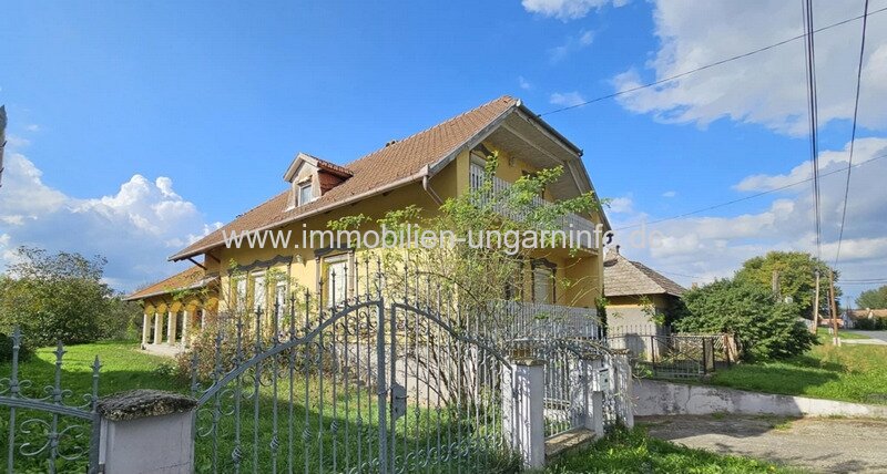 Somogy Vármegye: Familienhaus in einem ruhigen kleinen Dorf Umgebung des Plattensees Somogy Vármegye: Familienhaus in einem ruhigen kleinen Dorf Umgebung des Plattensees