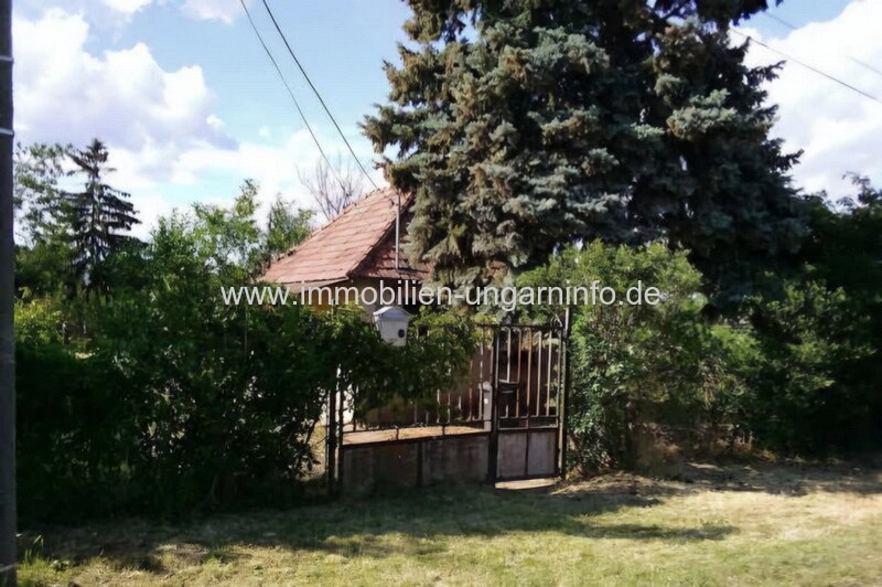 Fejér Vármegye: Wochenendhaus in der Nähe des Velence-Sees Fejér Vármegye: Wochenendhaus in der Nähe des Velence-Sees