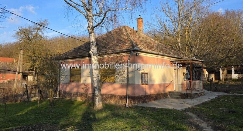 Somogy Vármegye: Einfamilienhaus mit Wirtschaftsgebäuden im Bezirk Marcali-Horvátkút zu verkaufen 