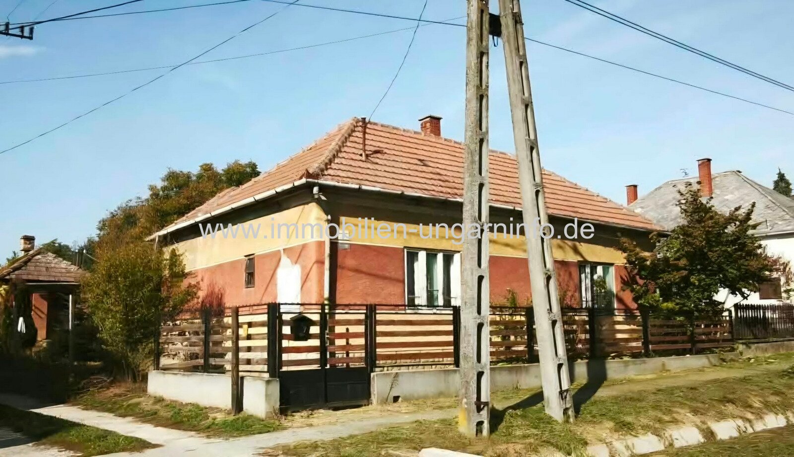 Somogy Megye: In der Nähe der kroatischen Grenze, in Zákányfalu, steht ein Einfamilienhaus zum Verkauf Somogy Megye: In der Nähe der kroatischen Grenze, in Zákányfalu, steht ein Einfamilienhaus zum Verkauf