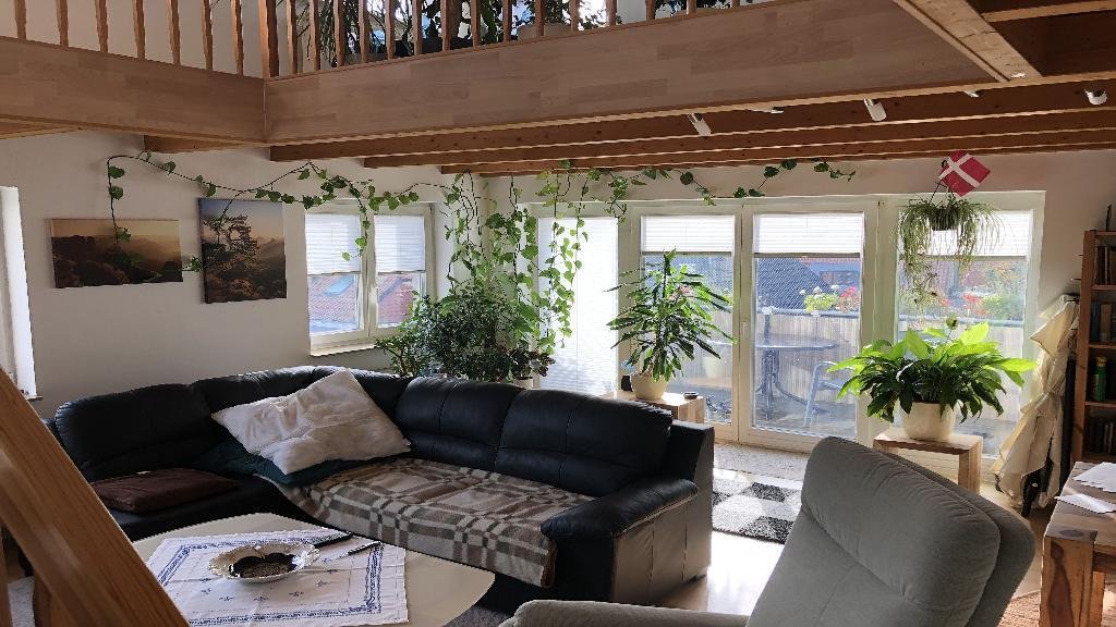 Wohnbereich und Balkon - 3-Zimmer-Eigentumswohnung in Dettum *LichtWelt-Immo Immobilienvermittlung